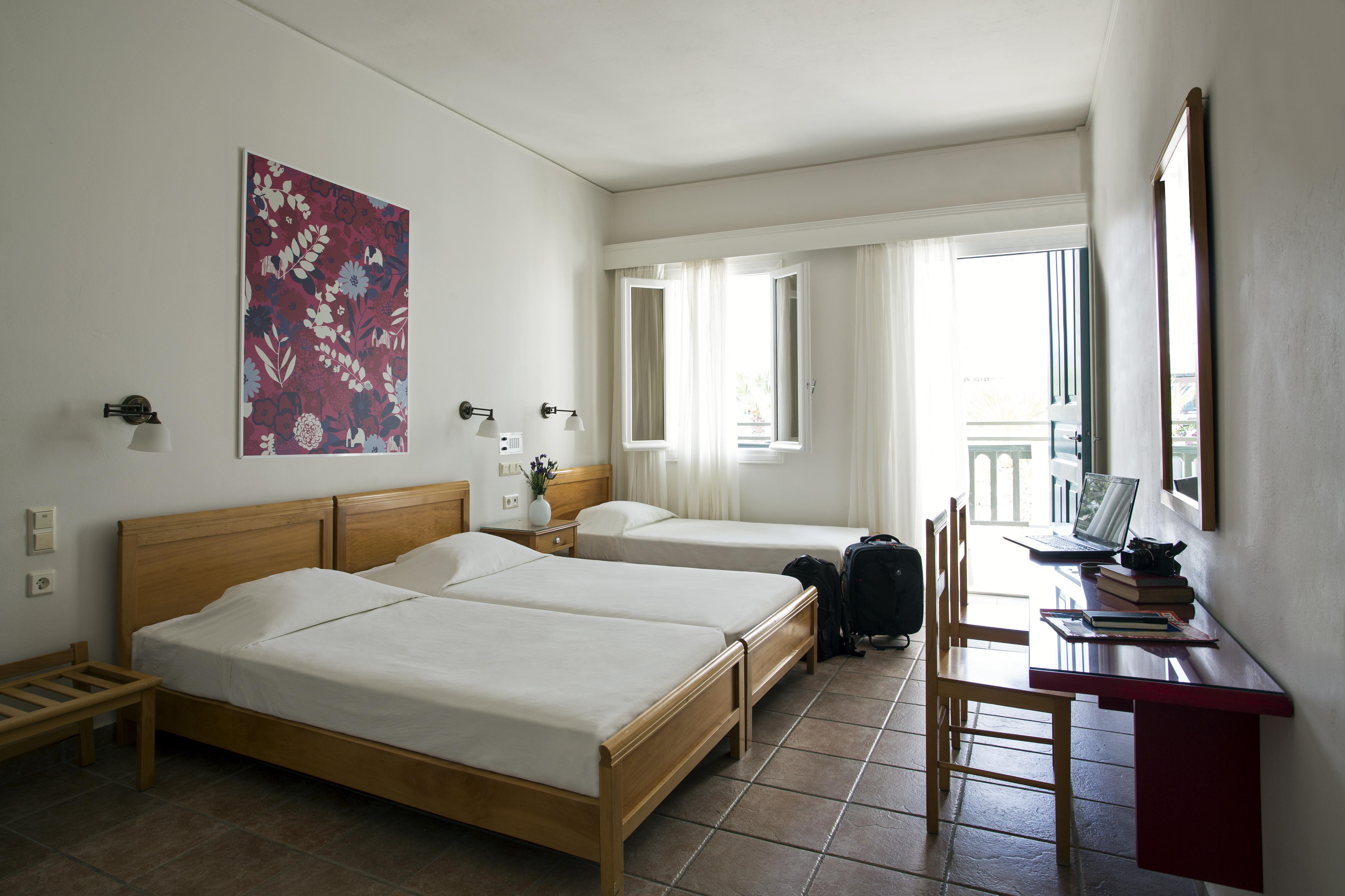 Rose Bay Hotel Kamari  Bagian luar foto